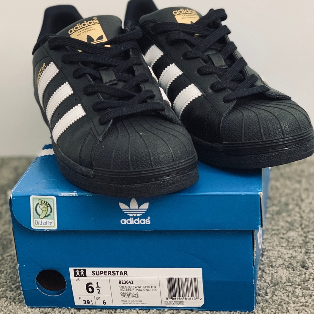 Adidas Superstar 6.5 Y/8.5 W